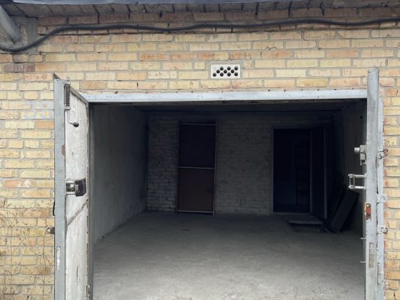 Продам гараж Ірпінь ГК Будівельний