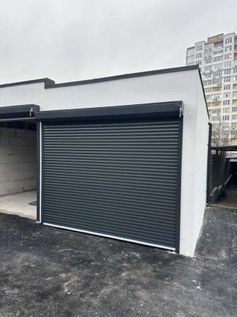 Просторий гараж в районі Синергія - фото 1