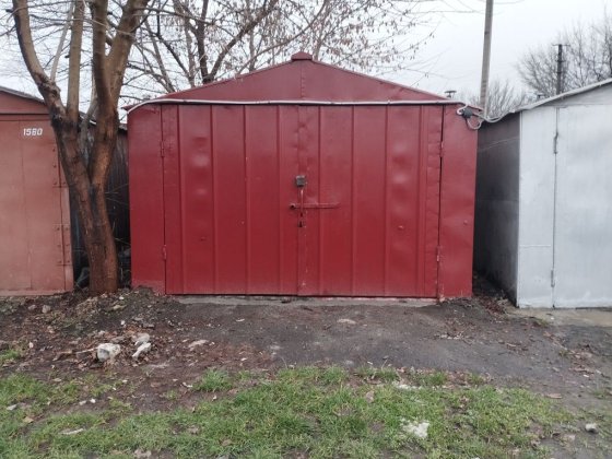 Продам металічний гараж в кооперативі молодіжний Кременчуг