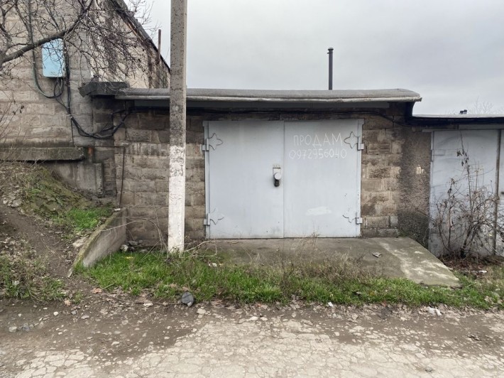 Гараж в Звездном - фото 1
