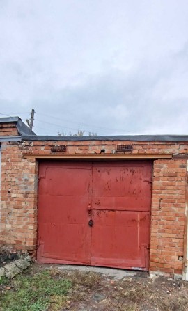 Продам гараж в центрі міста - фото 1