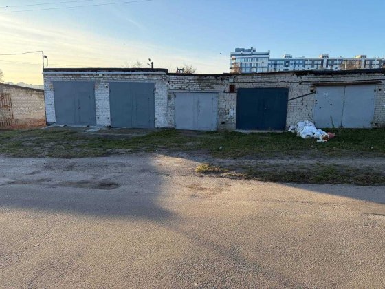 Продам Гараж Чернігів Район старого пивзаводу Чернигов