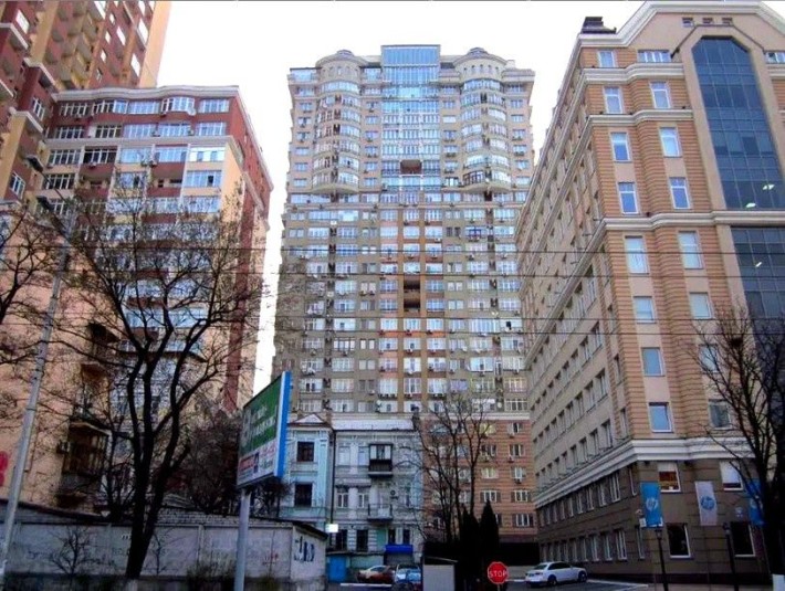 Паркомісце в підз. паркінгу в ЖК Botanic Towers, Саксаганського, 121 - фото 1