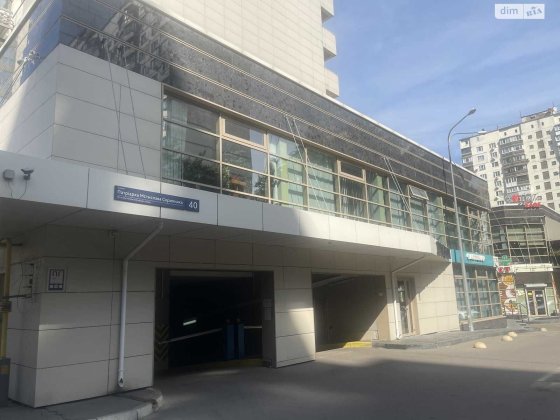 Продам паркомісце  -1 рівень Мстислава Скрипника 40 Київ