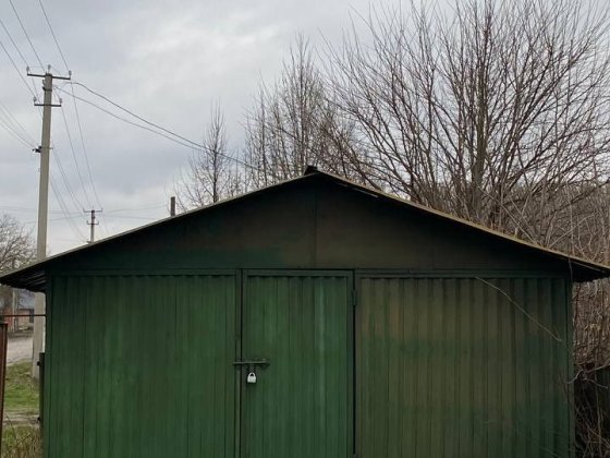 Продам38кв металевий гараж(розбірний) Винница