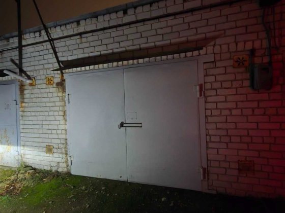 Продам СРОЧНО большой гараж