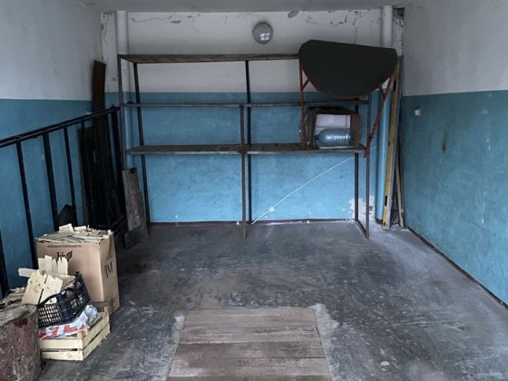 Продам гараж ул. Верхняя 24 м2.