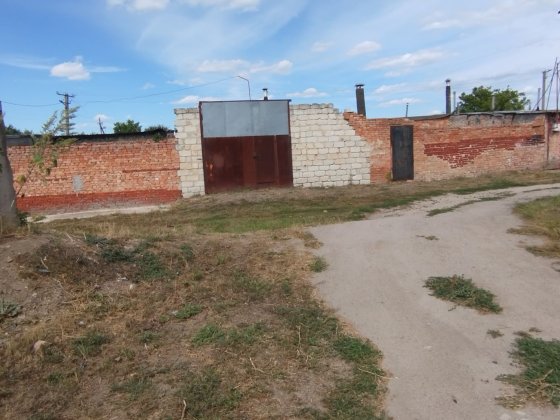 Продам гараж кооператив " Надія"