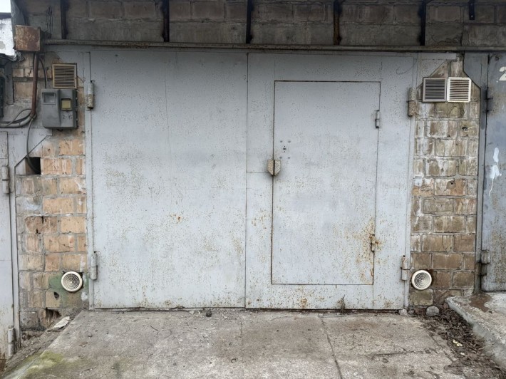 Продам гаражний бокс, в ГК "Бакинський" - фото 1