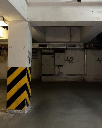 Продаж паркомісця в підземному паркінгу Сахарова 82 - фото 1