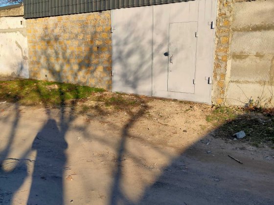 Большой гараж на две машины из ракушняка в Соляных Николаев