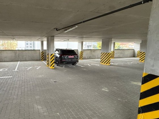 Продаж паркомісця 14 м2 в паркінгу вул. Городоцька, 226 Resident Hall