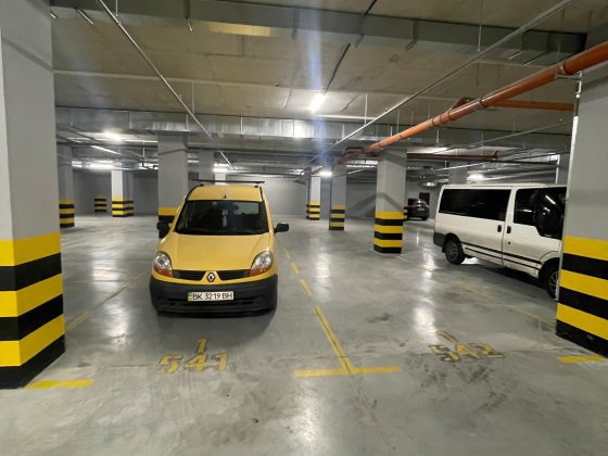 Продам Паркинг ЖК Атмосфера -1 этаж возле входа парко место Parking Одеса