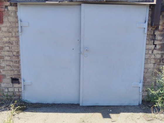 Продам гараж капітальний рн Запорожсталь з охороною