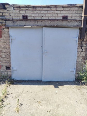 Продам гараж капітальний рн Запорожсталь з охороною - фото 1