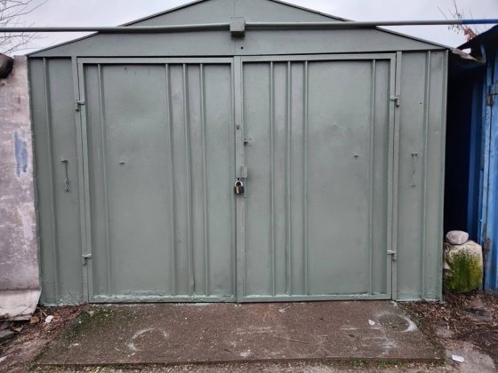 Продам гараж в ГСК Позняки 2 , ул. Сортировочная 22 Киев