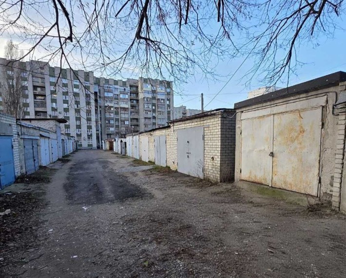 OS4 Продам сухой ж\б гараж ул.Морозова,34 Взлетающий Дракон Одесская - фото 1