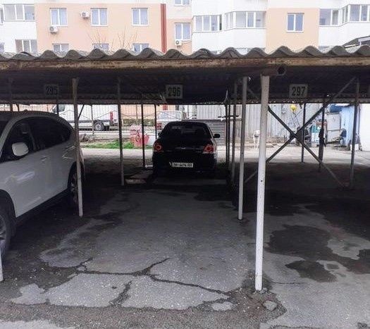 Продам место на охраняемой стоянке - фото 1