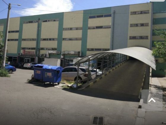 Тополева 10а продам парко место Одеса