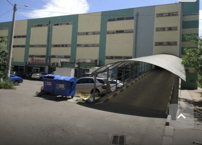 Тополева 10а продам парко место - фото 1