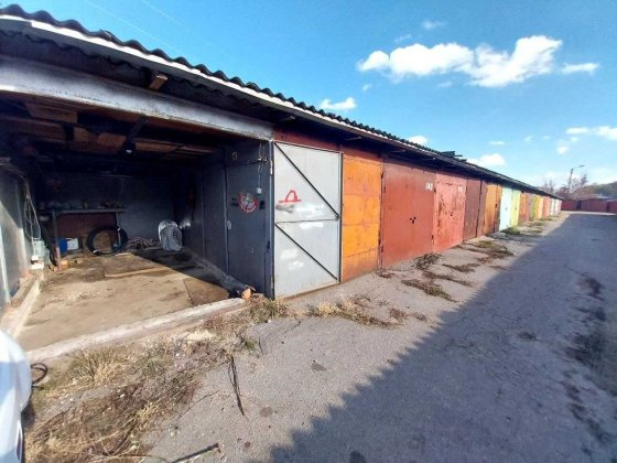 Продам гараж в кооперативе Харків