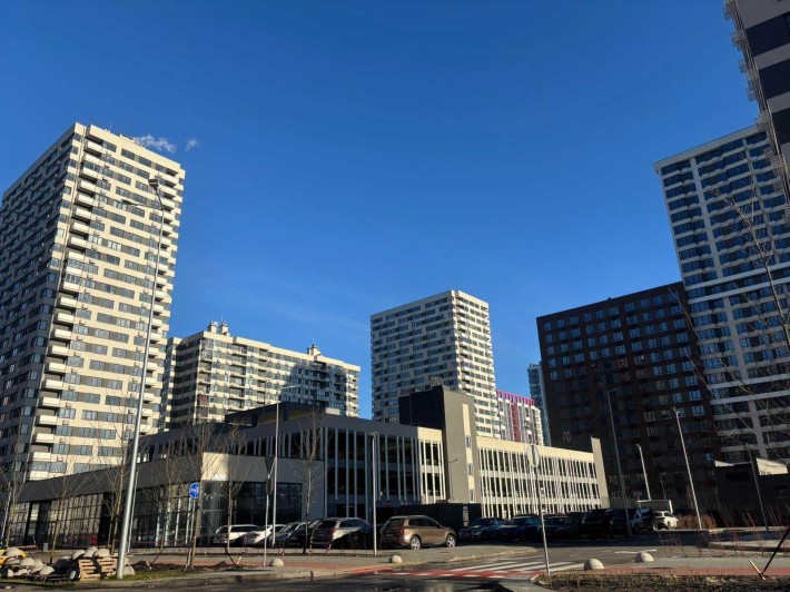 Варшавский 3. Продажа Паркинга Варшавский +. Без Комиссии! Змиенко 32. - фото 1