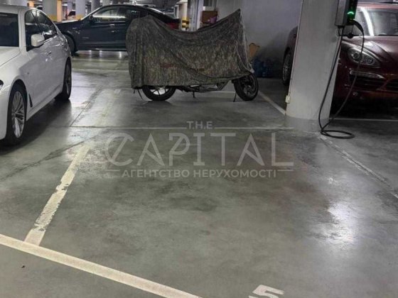 Продаж машиномісця ЖК Новопечерські Липки