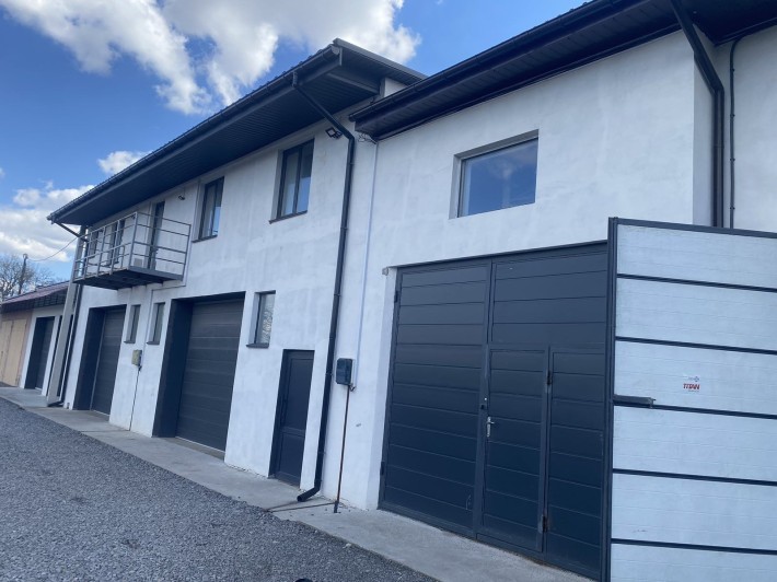 Бокс двоповерховий - фото 1