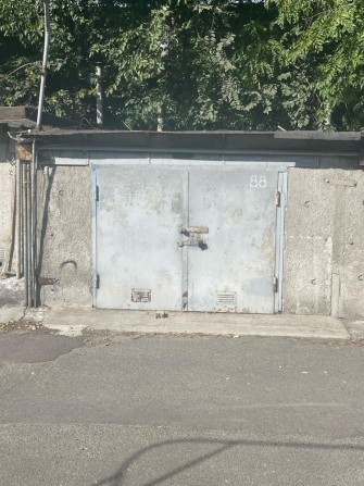 Продам гараж саломенский район - фото 1