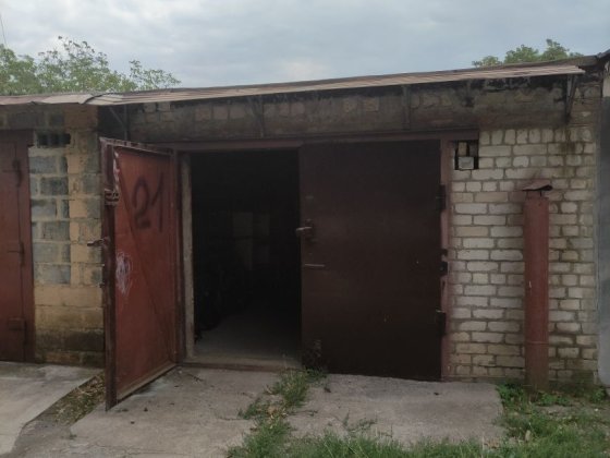 Продам кап.гараж. Терноватый Кут