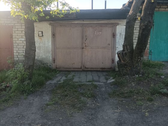 Продам гараж 6*3,8м