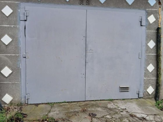 Продам капитальный гараж г/о Искра 21кв Черноморск возле пожарной част Великодолинське