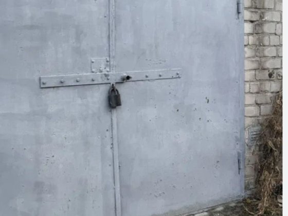 Гараж  кірпичний