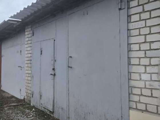 Продам капитальный гараж Бобрівка