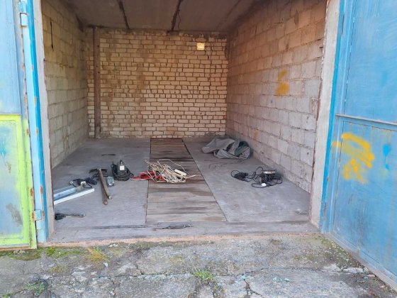 Сдам гараж Кривой Рог Терновский р-н ГК Гвардия, ост Сурикова. 900 грн/мес Кривий Ріг