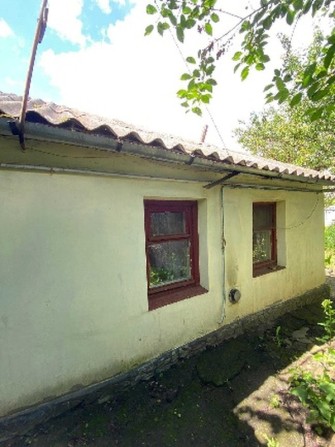 Продається невеличка частина дерев'яного будинку - фото 1