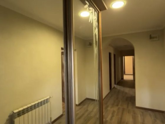 Берегово, 3-кімнати, здача по-добово! Новий ремонт - будинок