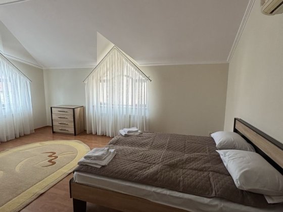 Здається будинок подобово/довгостроково Мукачеве