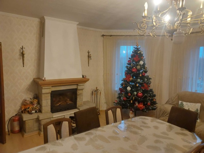 подобово будинок посуточно дом 5хв до центру 10 чол - фото 1