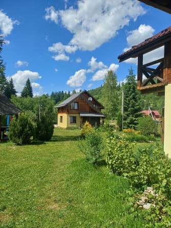 Котедж "Квітуча долина" - фото 1