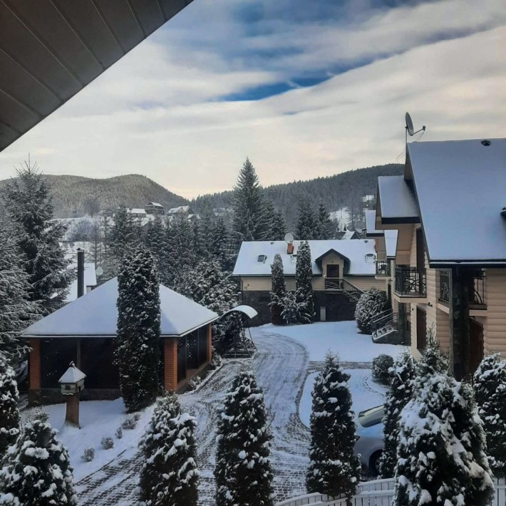 Оренда будинку, котеджу в Карпатах, с. Микуличин - фото 1