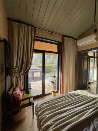 Енергонезалежний будинок, подобова оренда біля Києва сауна більярд - фото 1