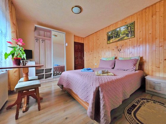 Котедж у Славську | сауна, басейн, мангали, альтанки | до 25 гостей Славское