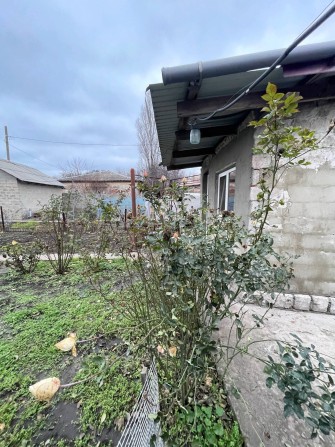 Продається 1/2 частина затишного 3-кімнатного котеджу — простір, комфорт і спокій для вашої родини - фото 1