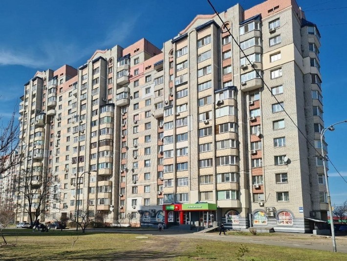 Продаж 2-кімнатної квартири в Дніпровському р-ні, ДВРЗ, вул. Алма-Атинська, 41Б. - фото 1