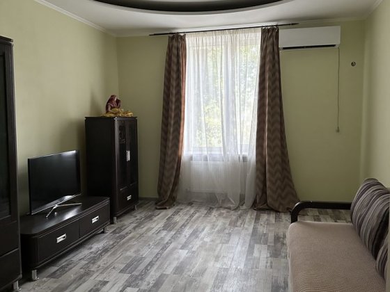 Добова аренда квартири Каменское