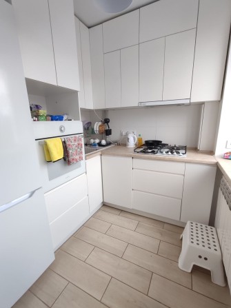 3-кімнатна квартира в центрі міста подобово - фото 1