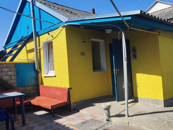 по добова оренда квартири отельні номери. кімнати в приватному секторі Ізюм