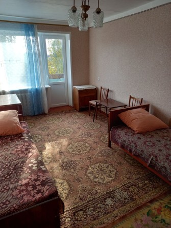 Сдам посуточно 1-к квартиру. Центр города, возле Чудо маркета (ЦУМ) - фото 1