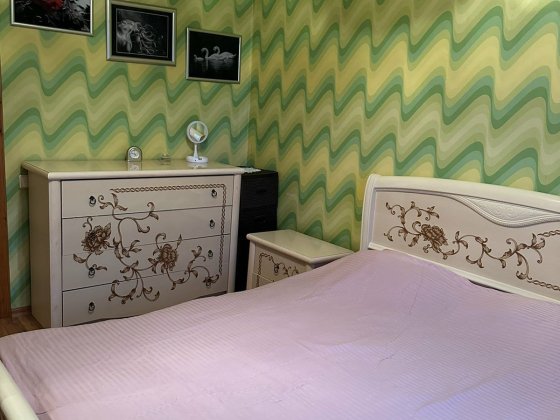 Подобово 2 кімнатна квартира в Лозовій. КОНДИЦІОНЕР Лозова